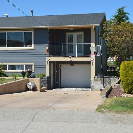 Aasra Home Kelowna Extérieur photo